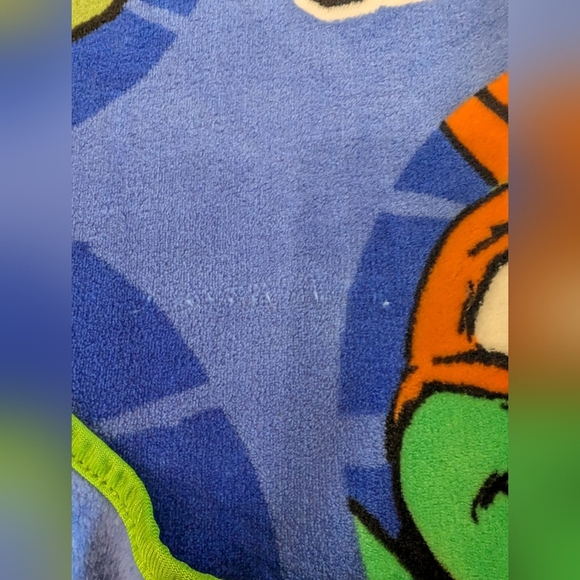 Teenage Mutant Ninja Turtles Kids Silk Touch Fleece Throw - Picture 3 of 4